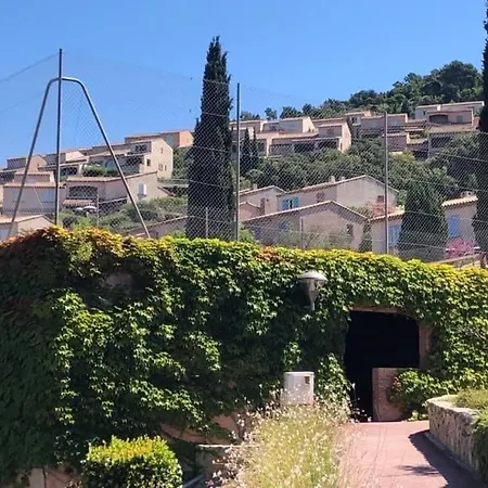 Casa de Férias 10 à 12 Pers Famille Amateurs Randonnée Boulouris Panorama Raphael Tennis Piscine Partagé Saint-Raphaël
