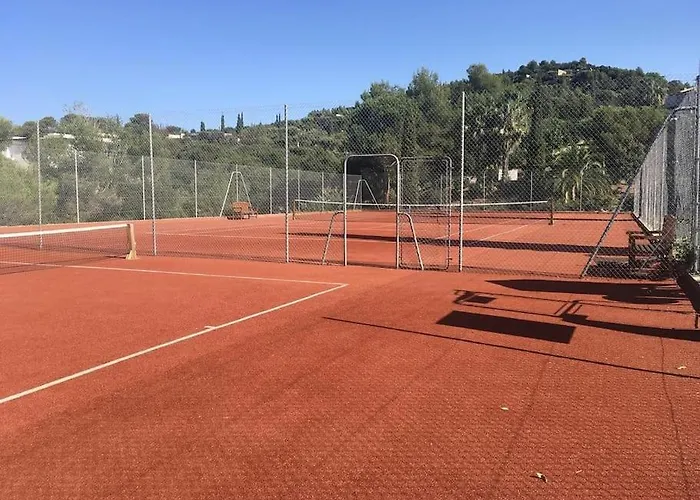 10 A 12 Pers Famille Amateurs Randonnee Boulouris Panorama Raphael Tennis Piscine Partage Prázdninový dům