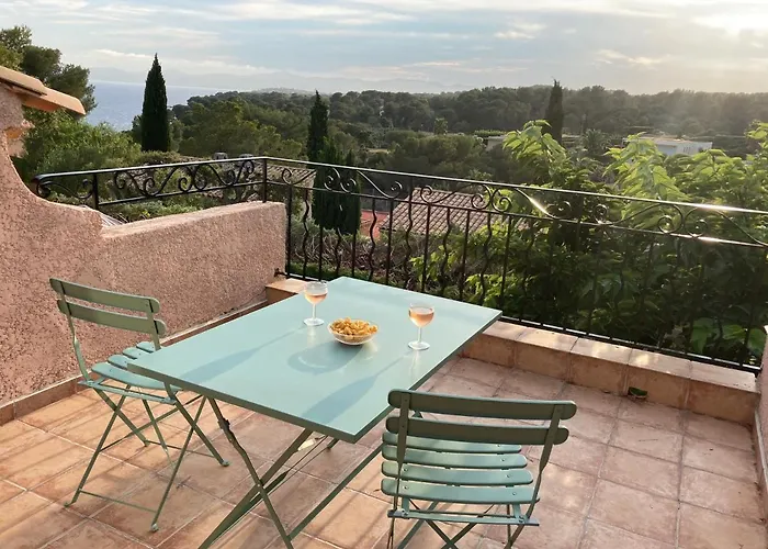 Prázdninový dům 10 A 12 Pers Famille Amateurs Randonnee Boulouris Panorama Raphael Tennis Piscine Partage