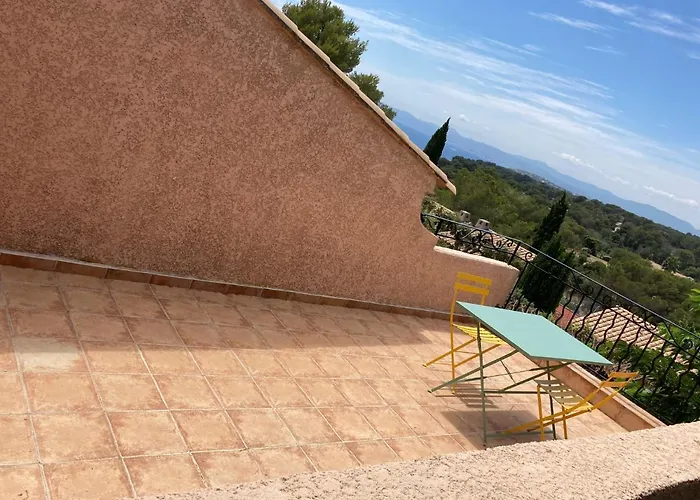 Prázdninový dům 10 A 12 Pers Famille Amateurs Randonnee Boulouris Panorama Raphael Tennis Piscine Partage